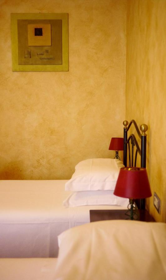 Locanda Al 5 Lainate Bagian luar foto